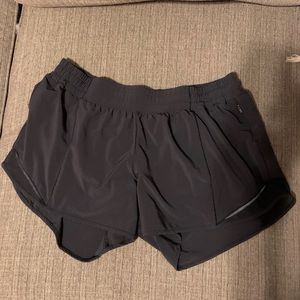 Lulu Hotty Hot Shorts - 4”